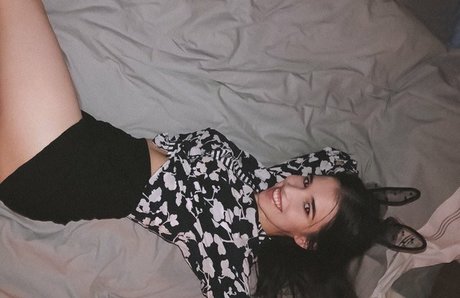 Kamilla Karieva onlyfans leaked.