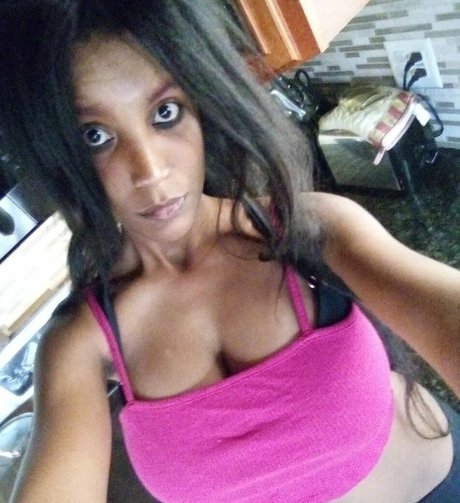 Amber Higgins Cecil Profile pic