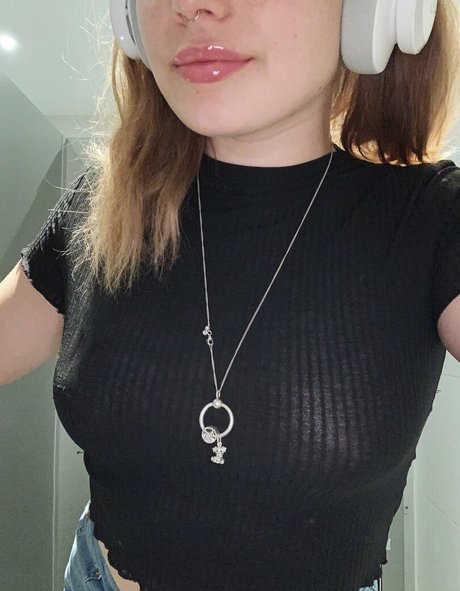 ellasfree nude leaked onlyfans