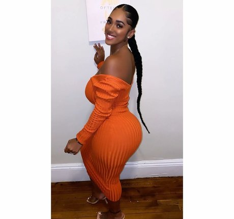 Sophie Likosky nude on onlyfans