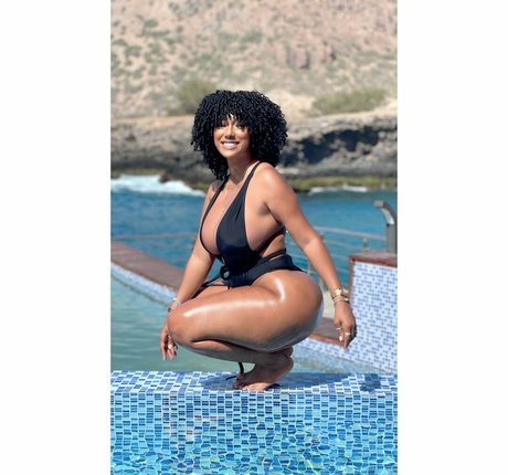 Sophie Likosky onlyfans