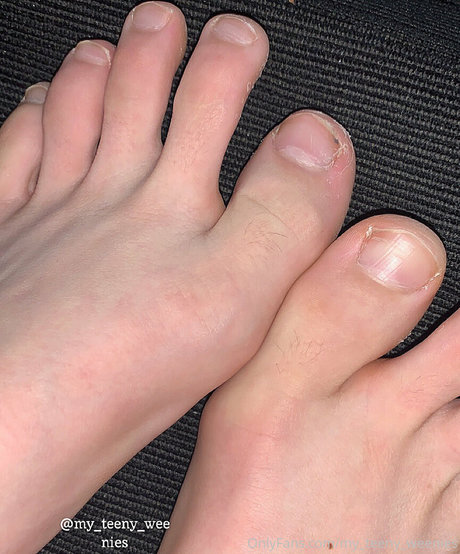 my teeny weenies nude only fans