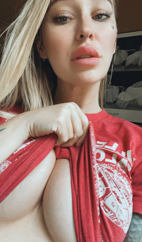 kleiovalentien onlyfans images