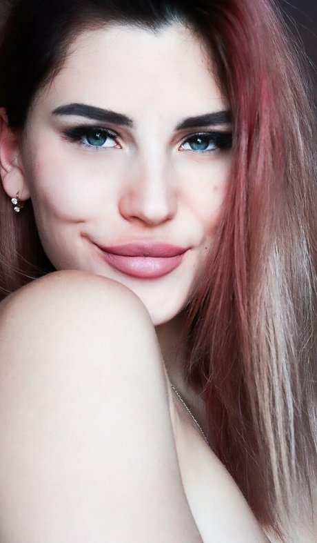 sasha unic onlyfans post