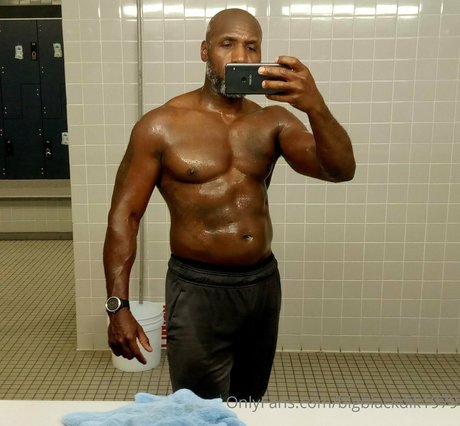 bigblackdik1979 only fans free