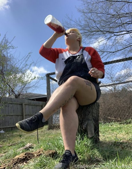 gutter meatfree nude on onlyfans