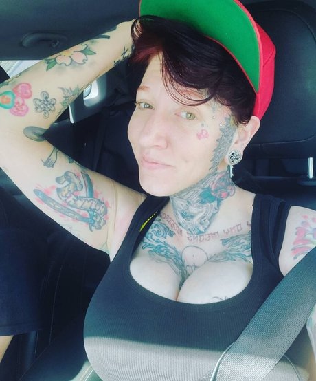 ChrystalNevius only fans naked