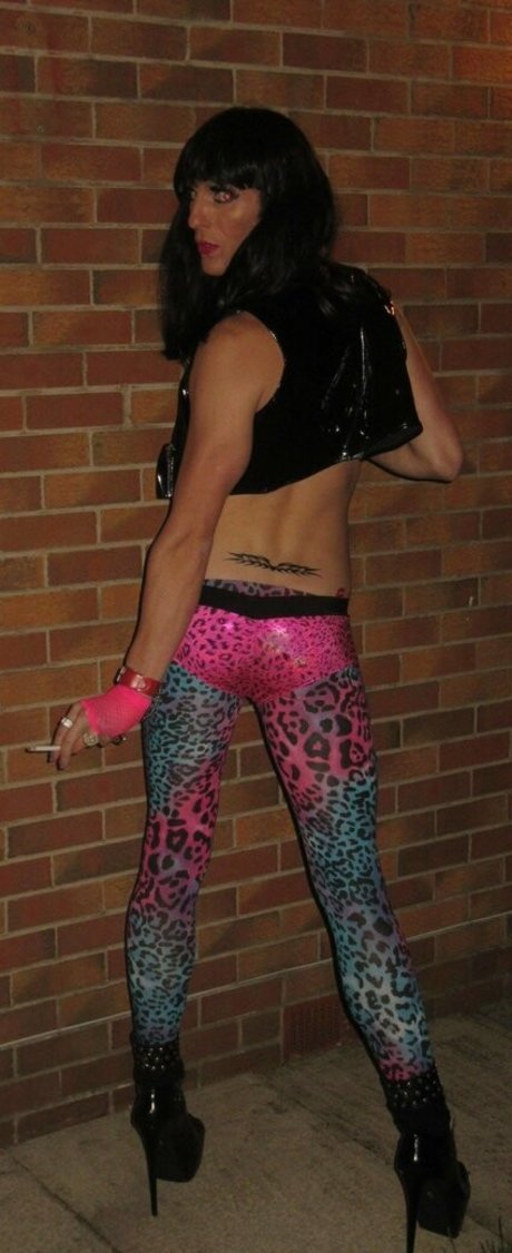 trans lola perron onlyfans posts