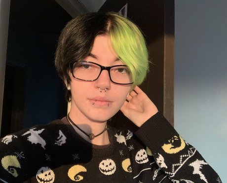 erasedweeaboo free free onlyfans