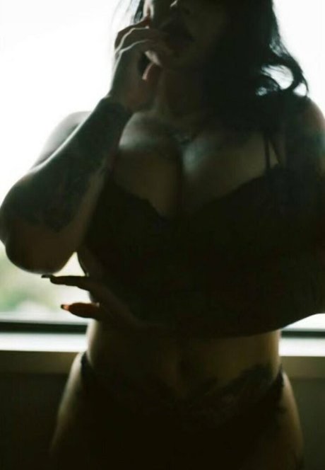 monicazamoraofficial only fans content