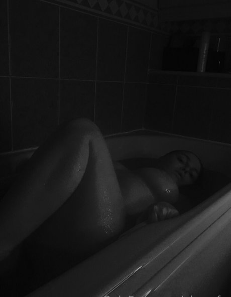 elmnsfw onlyfans naked