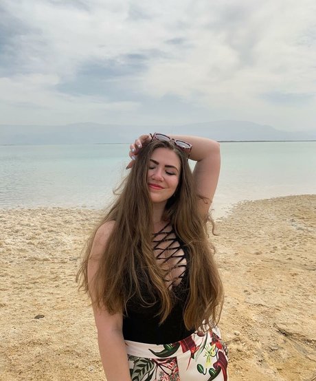 Sasha Shtern leaked only fans