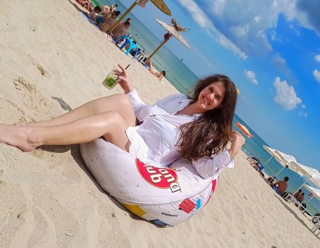 Eliza Stefanova nude onlyfans