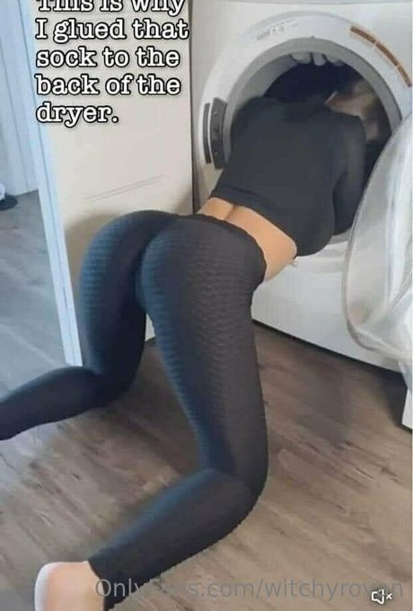 witchyrovan onlyfans content type