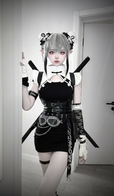 SeeU Cosplay onlyfans leaked nude