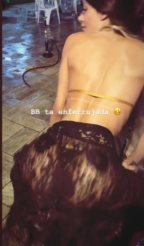 Leticia Minacapelly onlyfans nude leaks