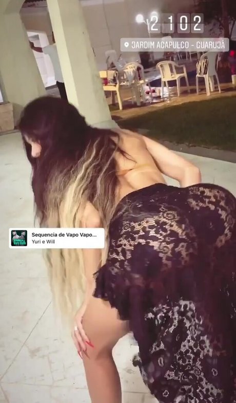 Leticia Minacapelly onlyfans strip