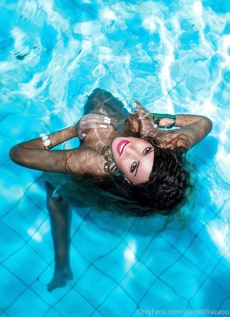 izabellifrazaoo onlyfans public photos