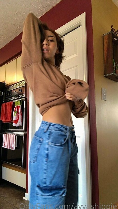 ayvashippie onlyfans post