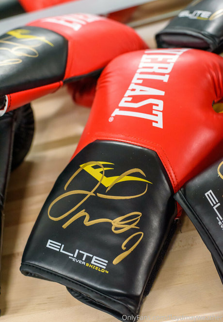 floydmayweather onlyfans public photos