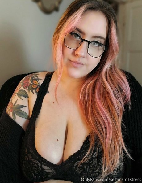 seitansm1stress nude leak onlyfans