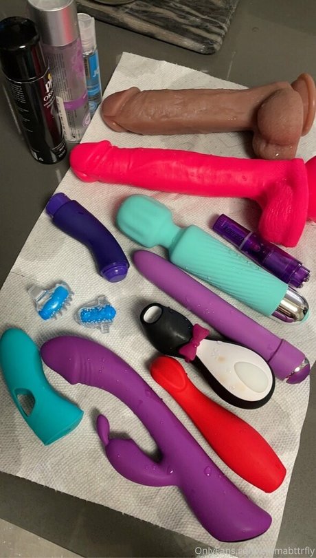 emmabttrfly nudes only fans