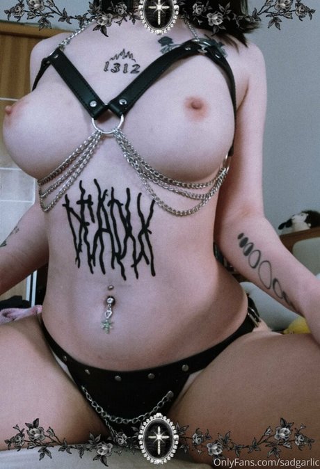 sadgarlic en onlyfans