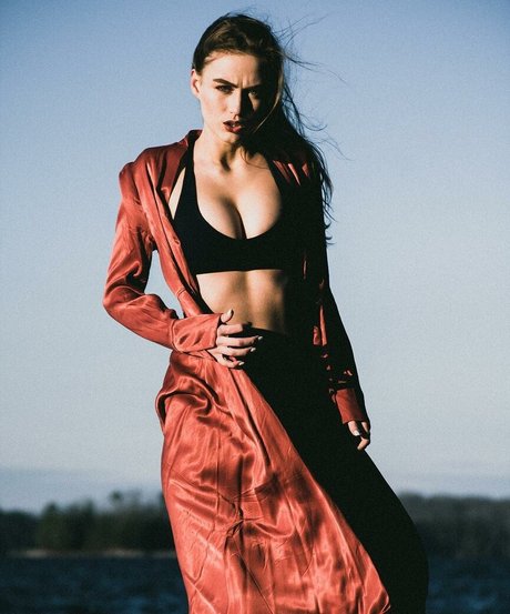 Madison Lintz onlyfans public photos