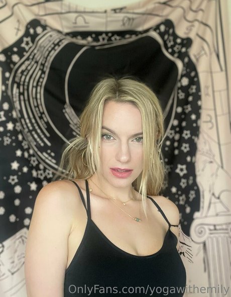 yogawithemily onlyfans model