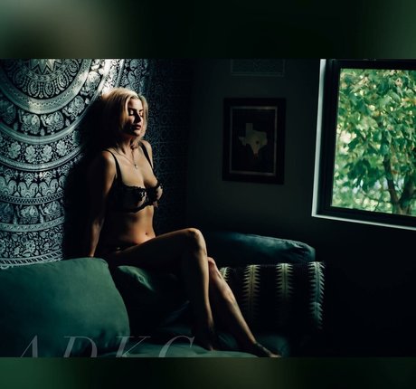 Natalie Rose Profile pic