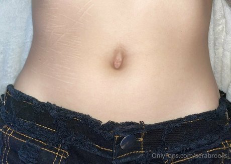 serabrooks_ onlyfans model