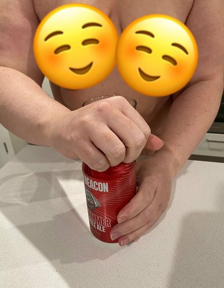 boobs beer leaked nude onlyfans