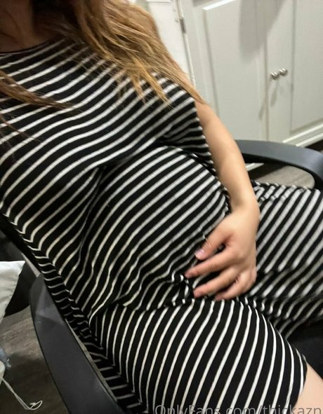 ThickAzn onlyfans posts