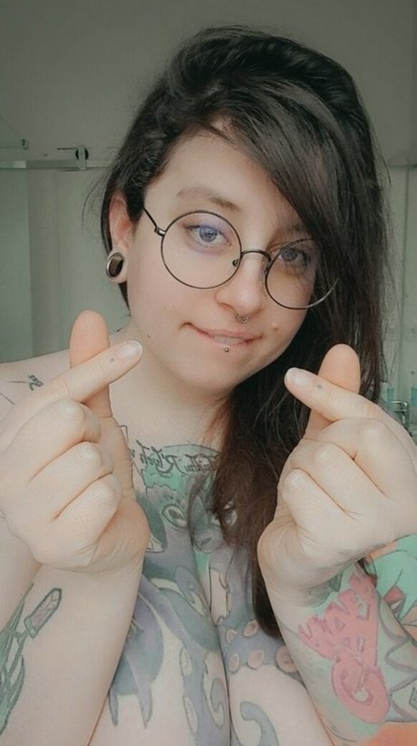 Sookiki is on onlyfans