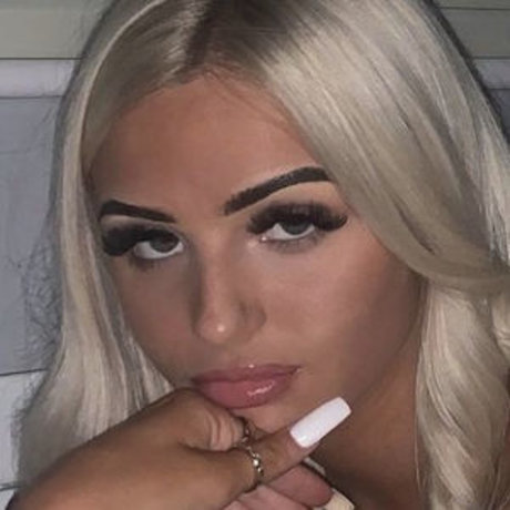 Ellie Coldwell porn onlyfans