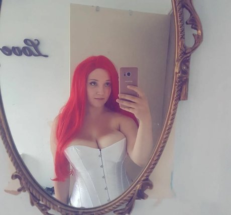 Ariel Vanderberg only fans content