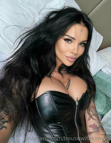 housewifekimvip onlyfans xxx