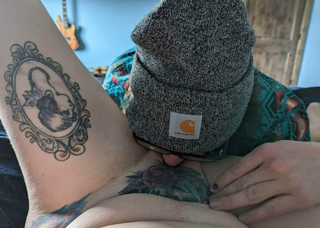 laur zombi onlyfans sexy