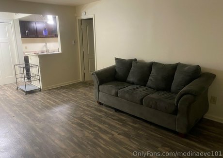 medinaeve101 nude onlyfans porn