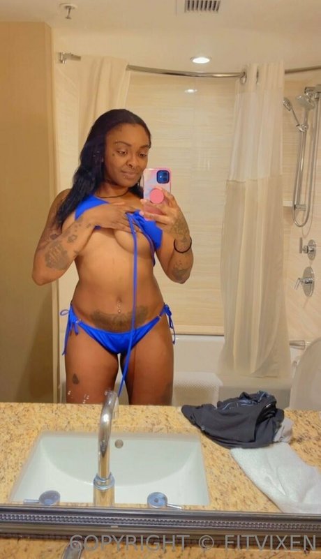 fitvixenfree nude on onlyfans