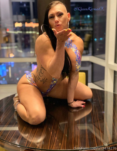 QueenKarma onlyfans photos