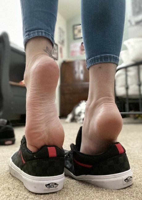 Kiki Kitsune onlyfans leaked xxx