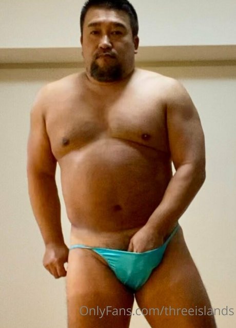 threeislands onlyfans leaked tits