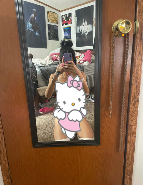 pissbby2002 onlyfans free content