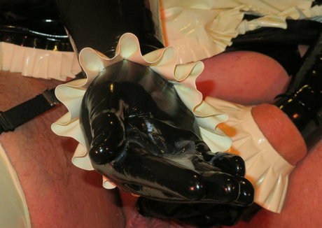 rubbberdolllulu onlyfans nudes leaks