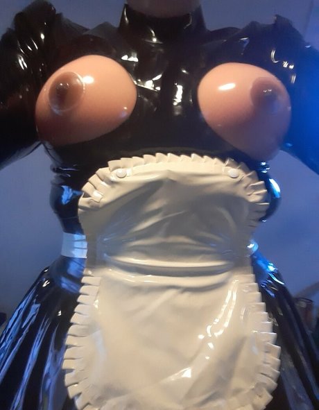 rubbberdolllulu naked onlyfans leaks