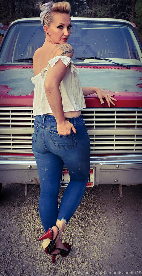 diamondsanddirt19 onlyfans nsfw