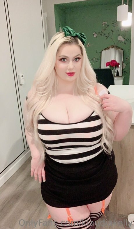 klaudiakelly onlyfans ass