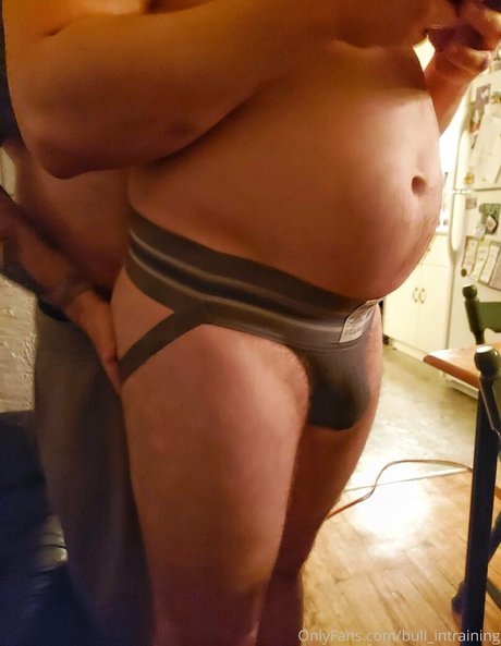 bull intraining onlyfans lesk