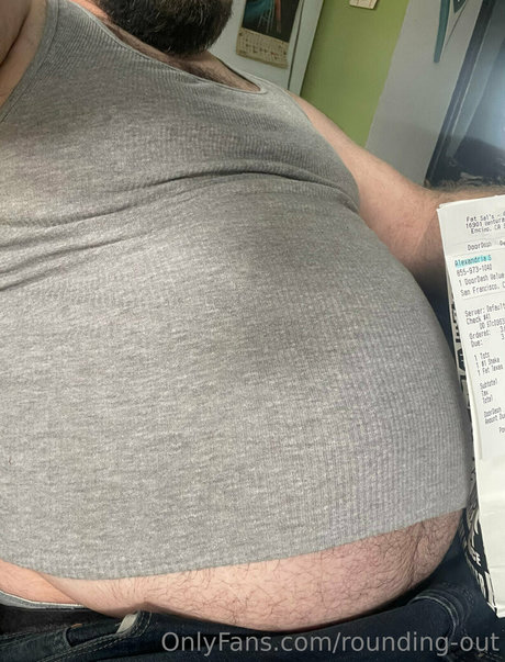 rounding out only fans pics